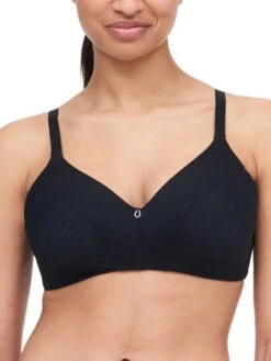 Chantelle Easy Feel Cloudia Wirefree T-Shirt Bra - Black