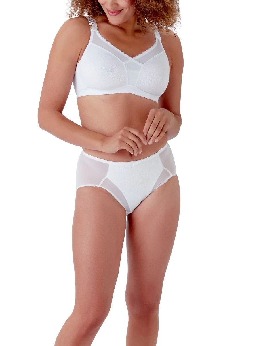 Berlei Beauty Everyday Full Support Bra - White - Image 3