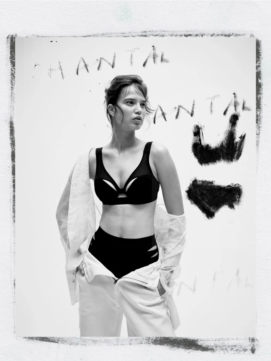 Sharp T-Shirt Bra - Black - Image 6