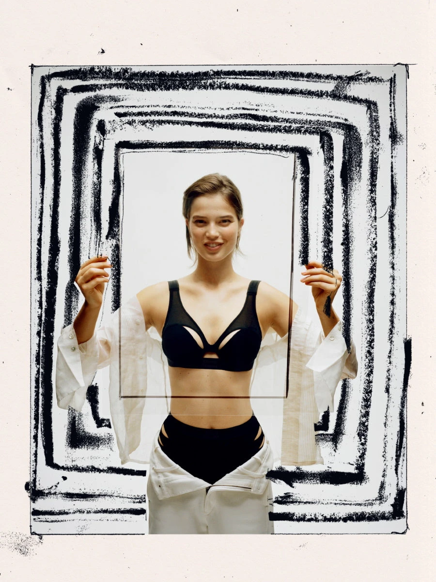 Sharp T-Shirt Bra - Black - Image 5