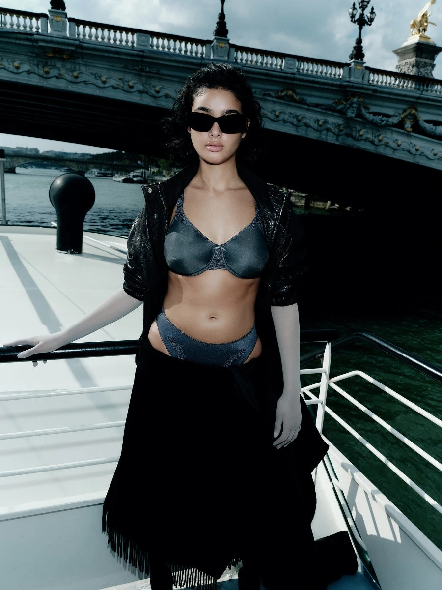 Chantelle Hedona T-Shirt Bra - Slate Grey - Image 4