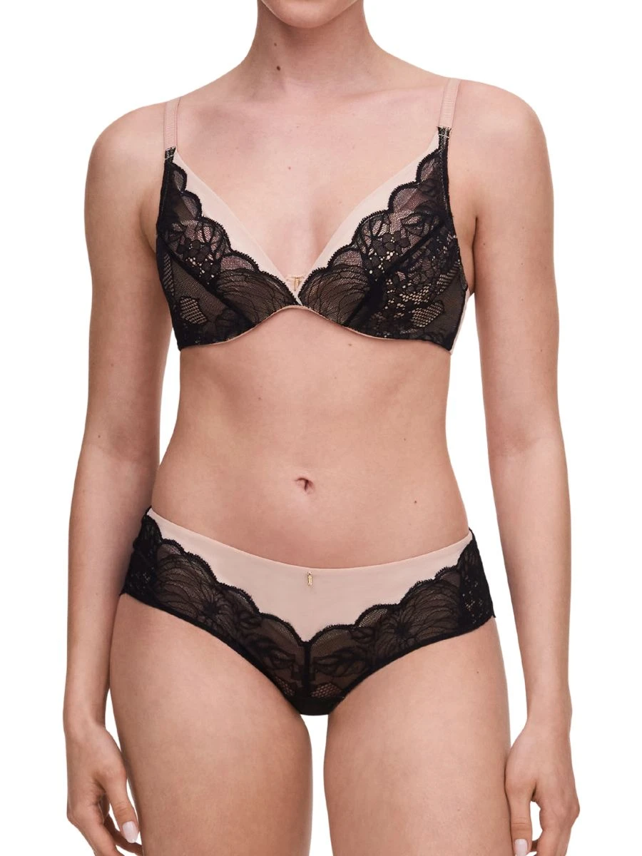 Chantelle Midnight Flowers Plunge T-Shirt Bra - Black - Image 3