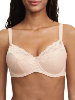 Chantelle Easy Feel Marilyn Covering Bra - Golden Beige