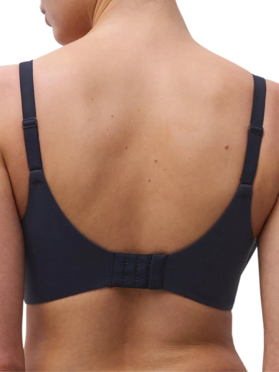 Chantelle Easy Feel Norah Covering Moulded Bra - Ultramarine Blue - Image 2