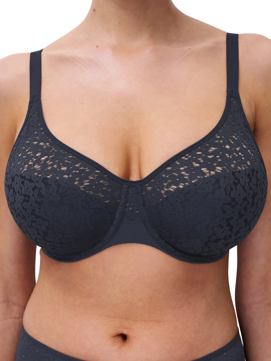 Chantelle Easy Feel Norah Covering Moulded Bra - Ultramarine Blue - Image 3
