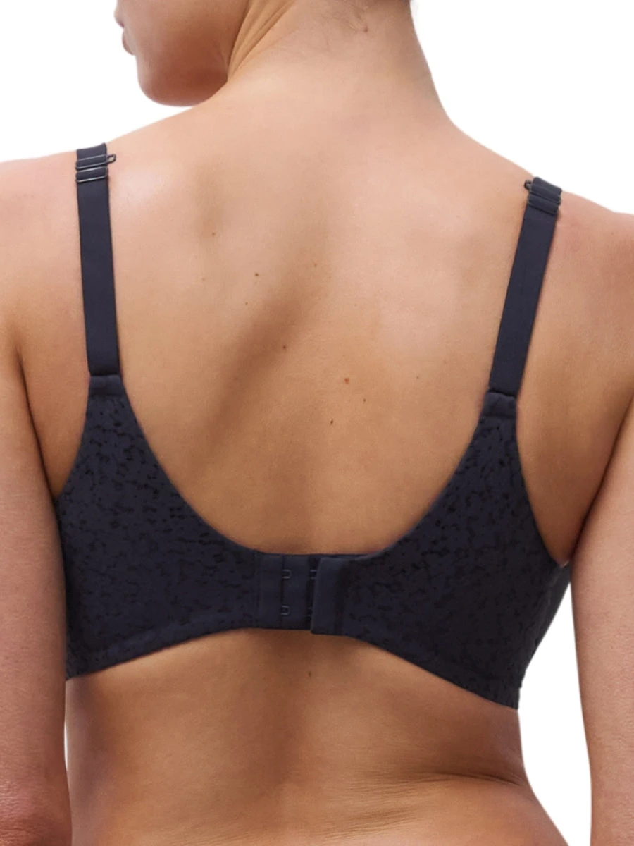 Chantelle Easy Feel Norah Covering T-Shirt Bra - Ultramarine Blue - Image 2