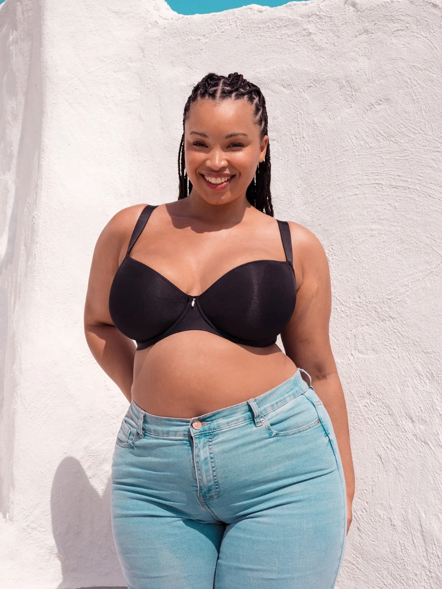 Curvy Kate Smoothie Spacer Moulded T-Shirt Bra - Black - Image 8