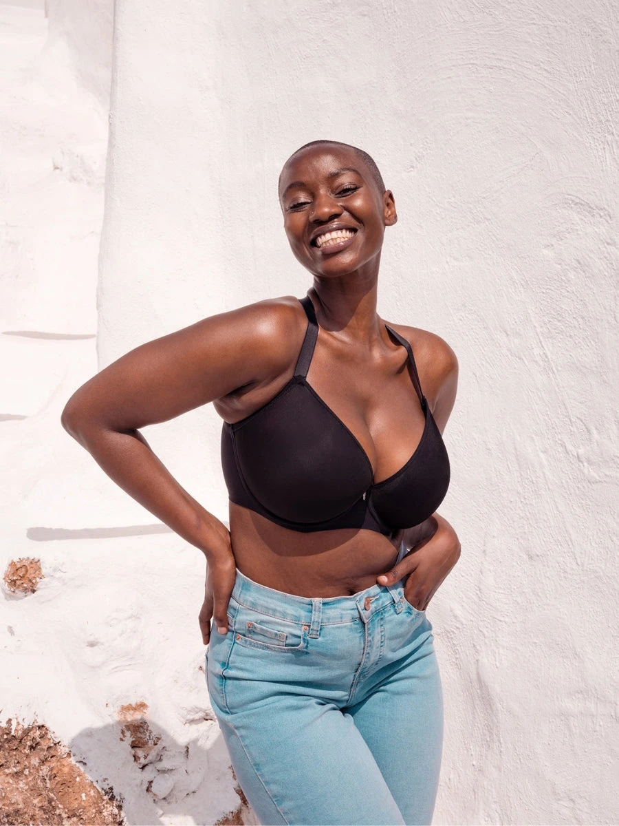 Curvy Kate Smoothie Spacer Moulded T-Shirt Bra - Black - Image 9