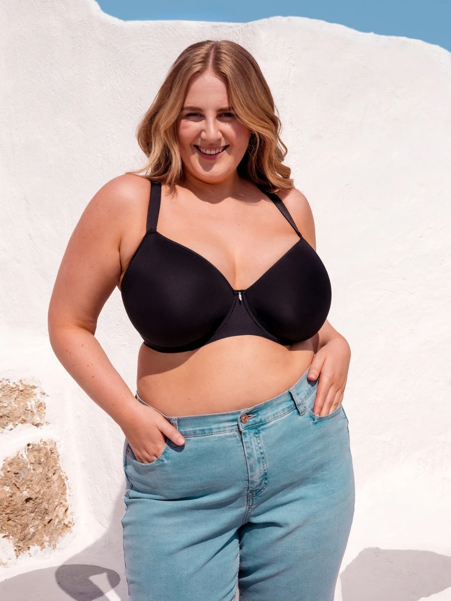 Curvy Kate Smoothie Spacer Moulded T-Shirt Bra - Black - Image 7