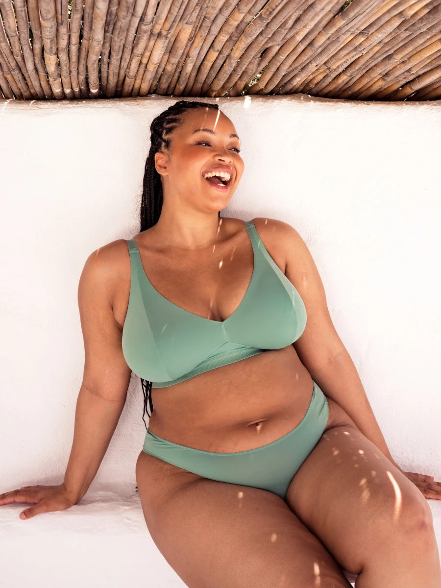 Curvy Kate Zen Non-Wired Bralette - Sage Green - Image 9