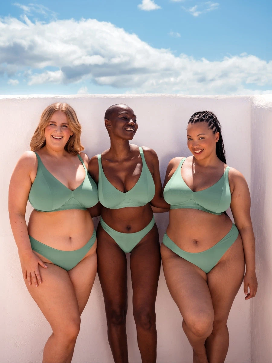 Curvy Kate Zen Non-Wired Bralette - Sage Green - Image 11