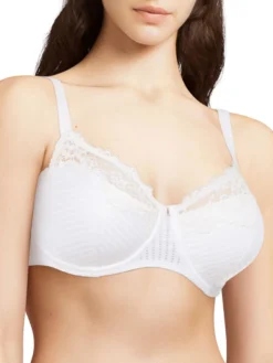 Chantelle Easy Feel Marilyn Covering Bra - White