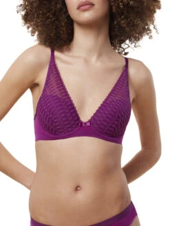 Triumph Aura Spotlight High Apex Plunge Bra - Violet