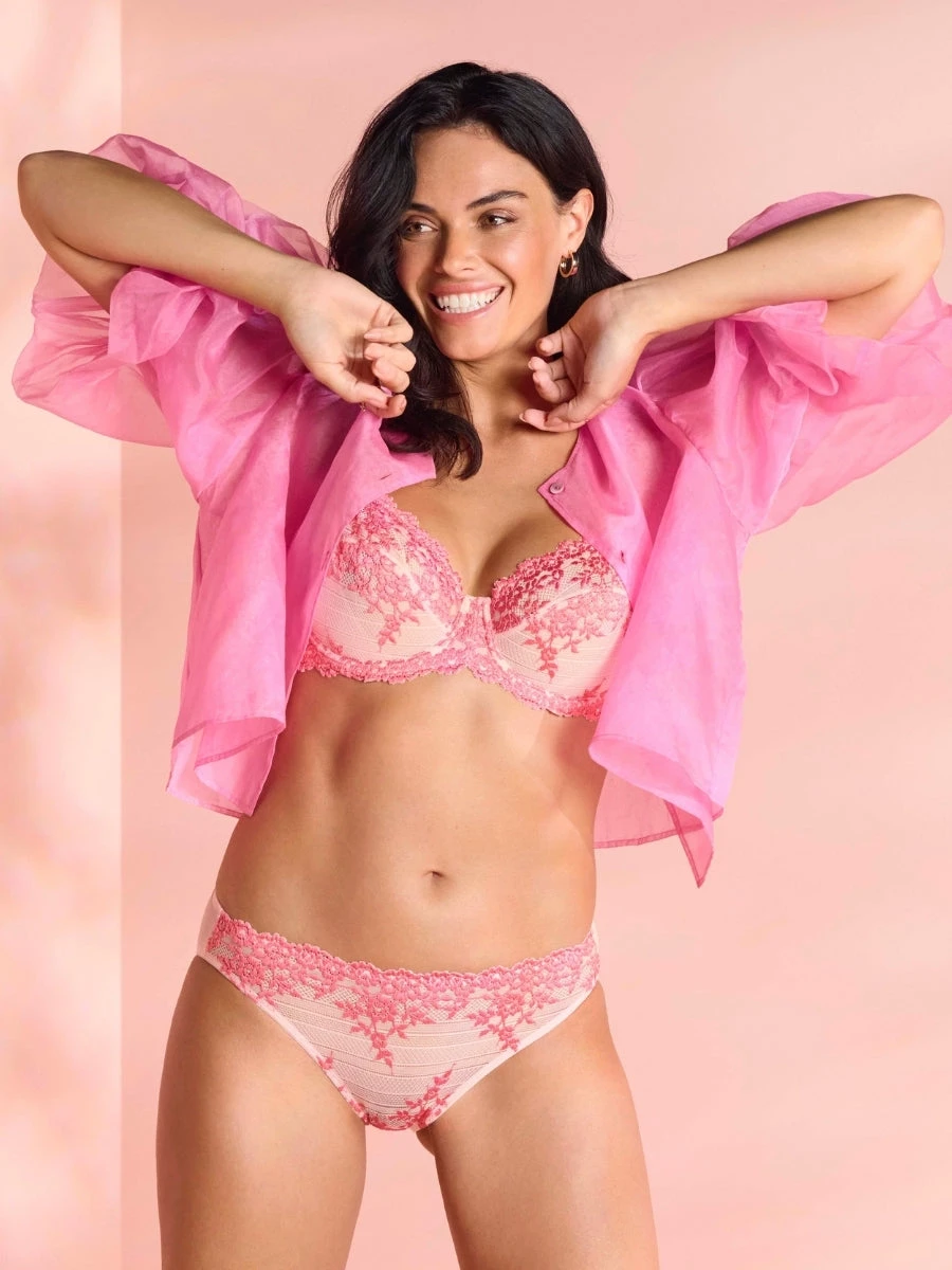 Wacoal Embrace Lace Underwire Bra - Ballet Slipper/Chateau Rose - Image 6